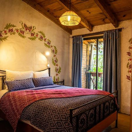 Hotel Villas Casa Morada ซานกริสโตบัล เด ลาสกาซาส ภายนอก รูปภาพ