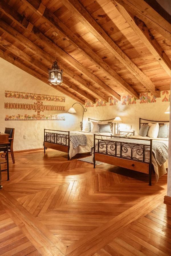Hotel Villas Casa Morada ซานกริสโตบัล เด ลาสกาซาส ภายนอก รูปภาพ