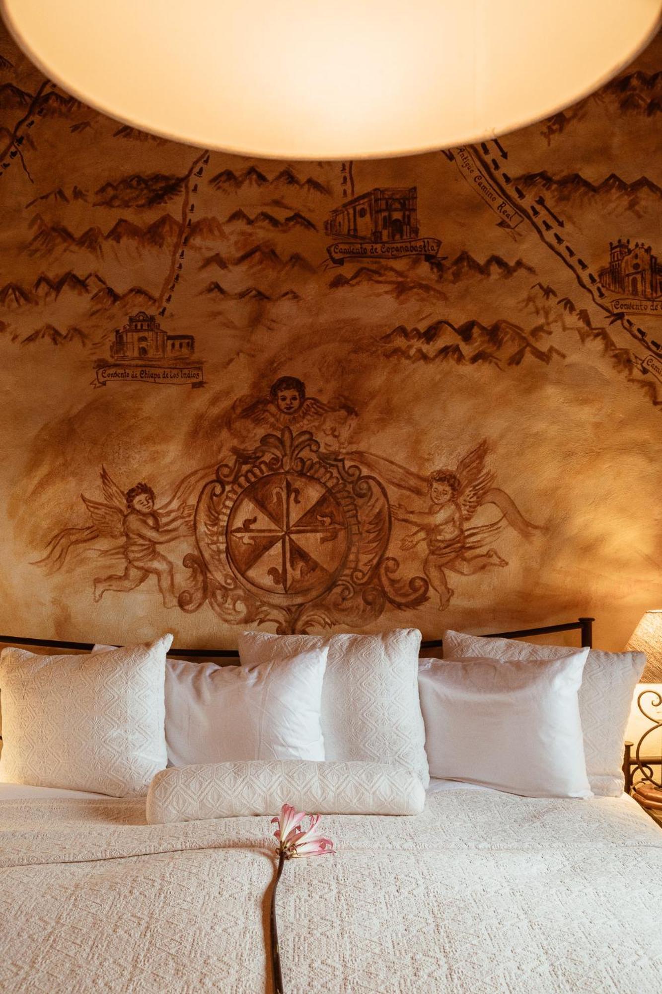 Hotel Villas Casa Morada ซานกริสโตบัล เด ลาสกาซาส ภายนอก รูปภาพ