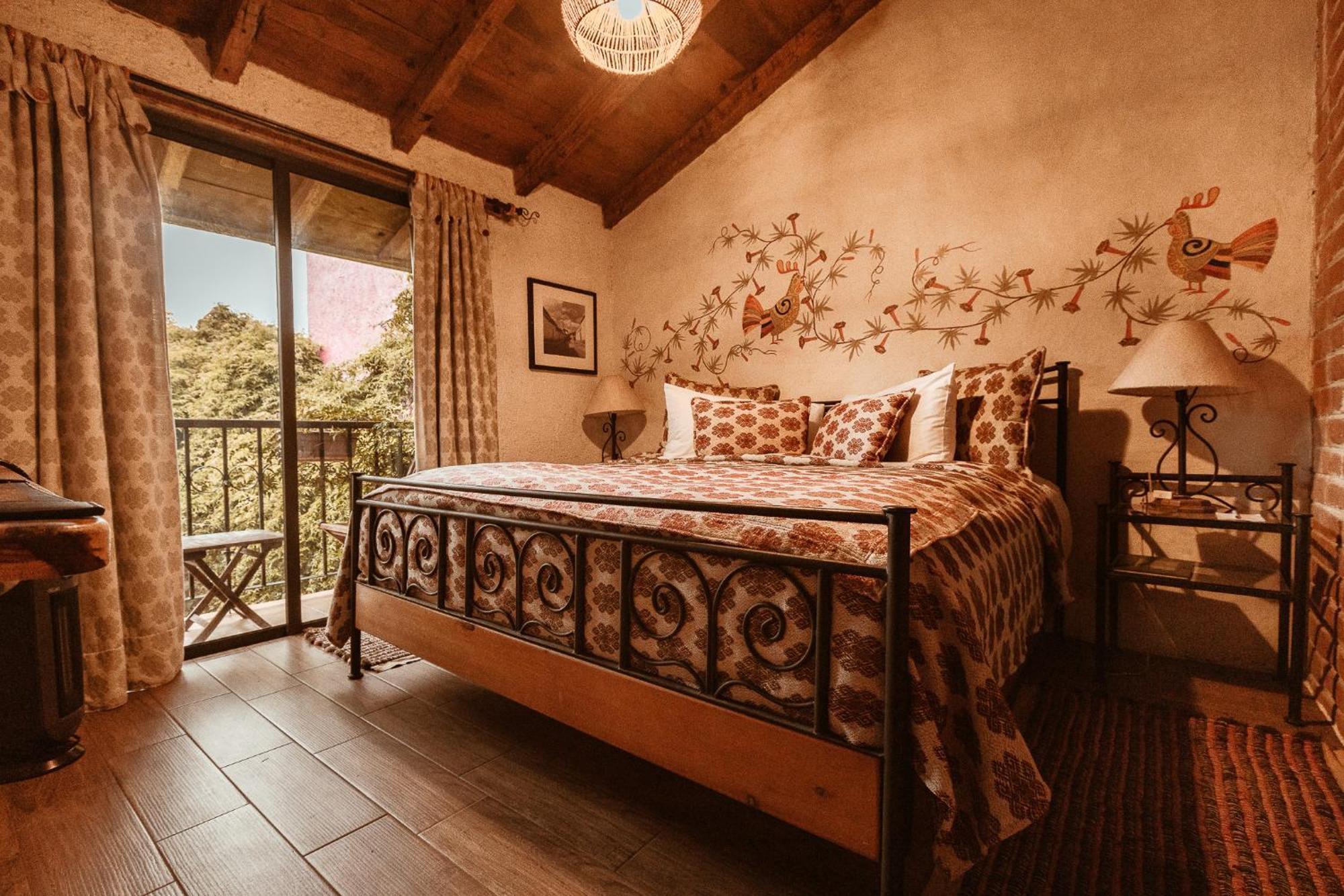 Hotel Villas Casa Morada ซานกริสโตบัล เด ลาสกาซาส ภายนอก รูปภาพ
