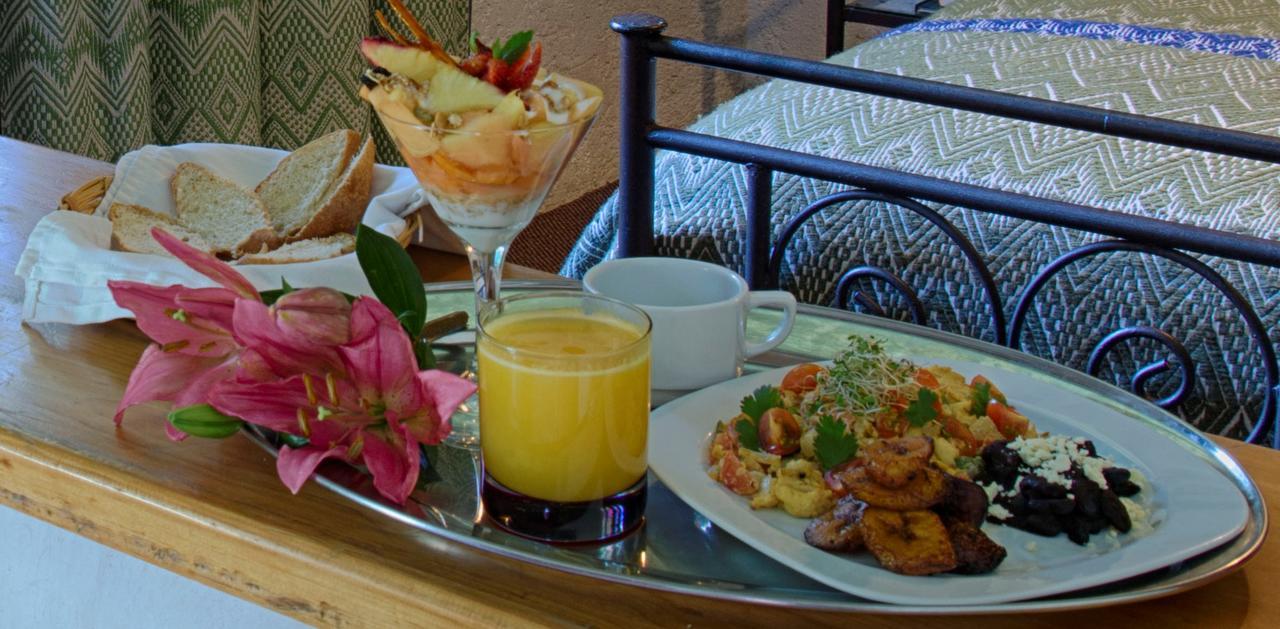 Hotel Villas Casa Morada ซานกริสโตบัล เด ลาสกาซาส ภายนอก รูปภาพ
